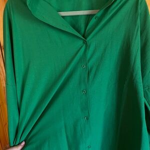 Green Button-Front Women’s Top
